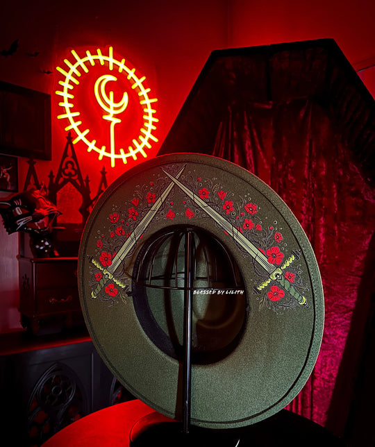 Red Poppy Touché  Design -  Hat Regular